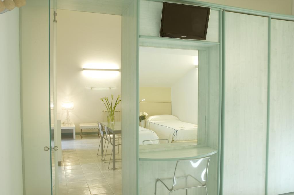 Hotel Eros Residence Cervia Exterior foto
